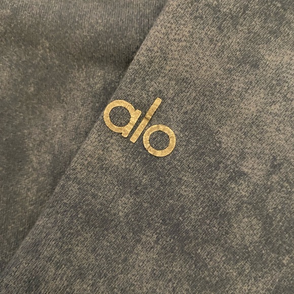 Alo Airbrush Leggings - Picture 4 of 4